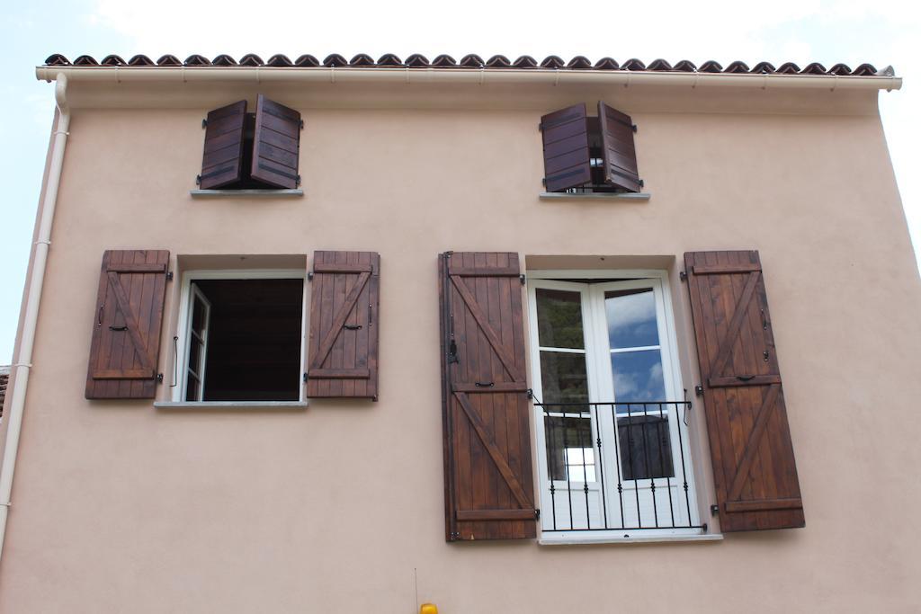 A Mandria, Appartements Avec Cuisine 30M2, Patio, Vue Montagnes Et Citadelle, 5 Minutes A Pied Du Centre Ville Et Des Rivieres Amantea Cameră foto