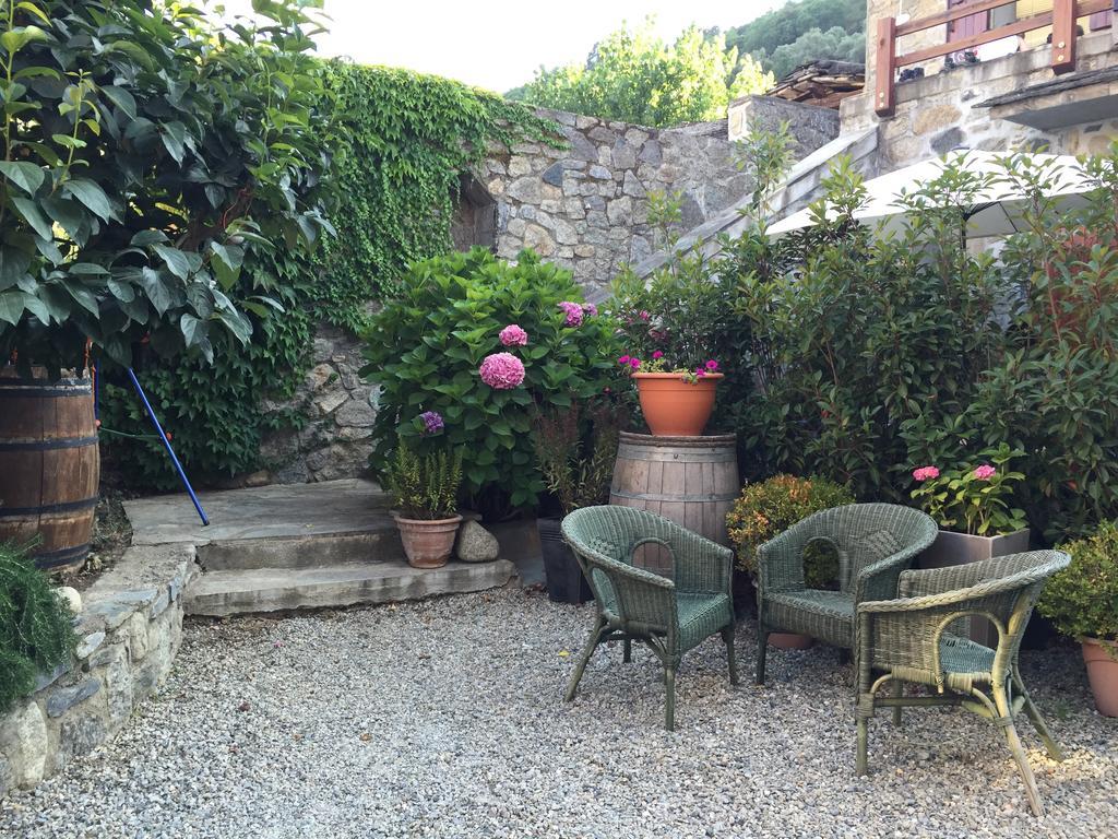 A Mandria, Appartements Avec Cuisine 30M2, Patio, Vue Montagnes Et Citadelle, 5 Minutes A Pied Du Centre Ville Et Des Rivieres Amantea Exterior foto