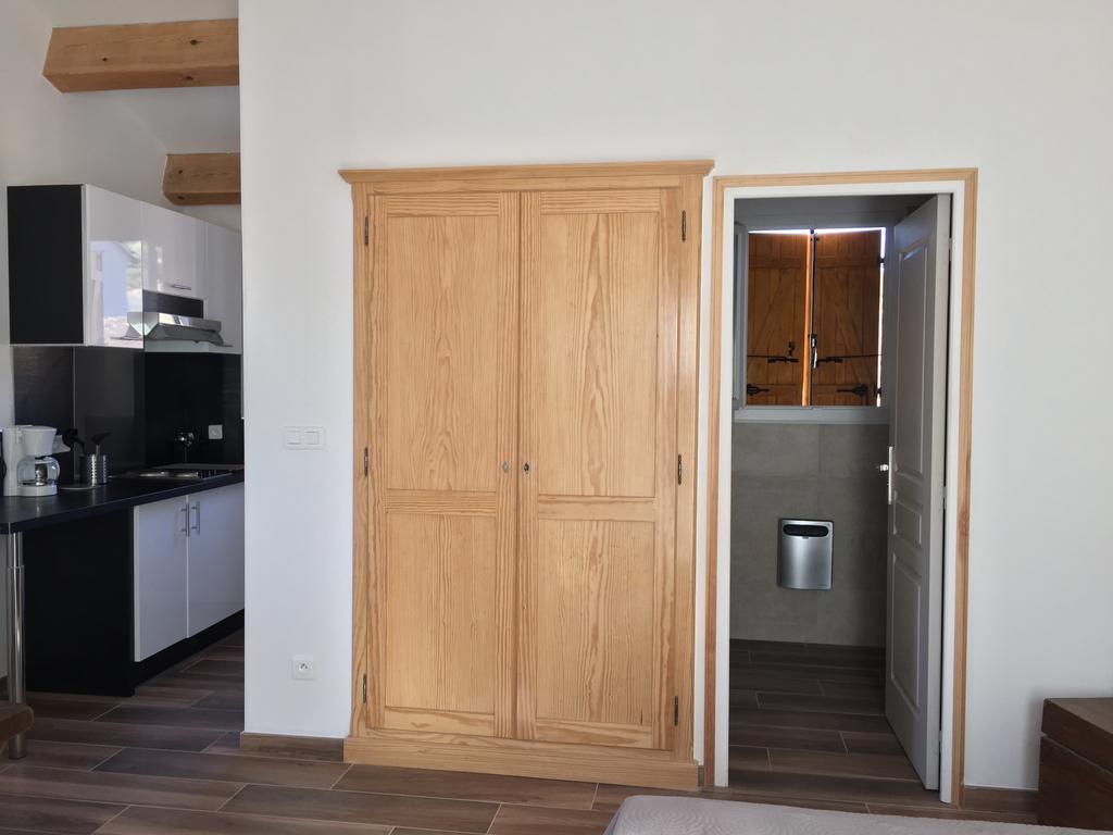 A Mandria, Appartements Avec Cuisine 30M2, Patio, Vue Montagnes Et Citadelle, 5 Minutes A Pied Du Centre Ville Et Des Rivieres Amantea Exterior foto